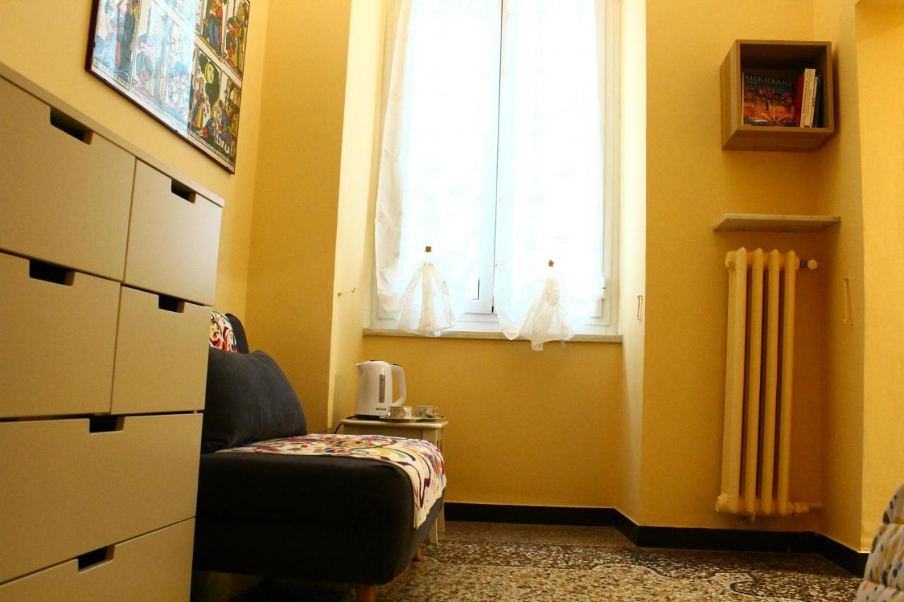Bed and Breakfast a due passi dal centro Genova Esterno foto
