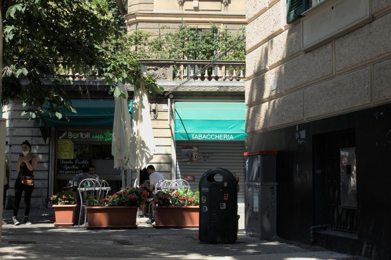 Bed and Breakfast a due passi dal centro Genova Esterno foto