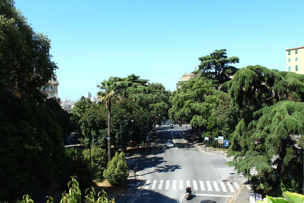 Bed and Breakfast a due passi dal centro Genova Esterno foto